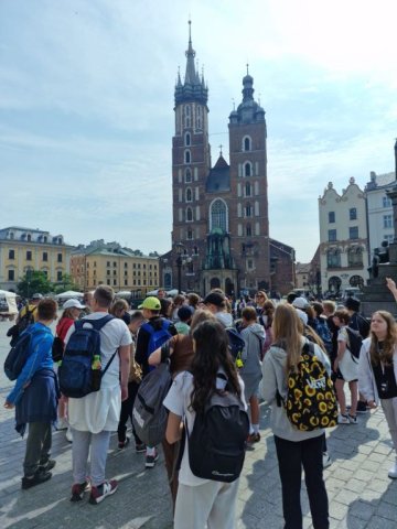 b_1024_768_0_00_images_2022_2023_Glowacz_Krakow_355446368_725832622678022_4415498490778632390_n